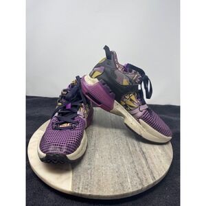 Nike LeBron Witness 7 SE SC 'Lakers Graffiti' Youth Boy's Basketball Shoes 7Y
